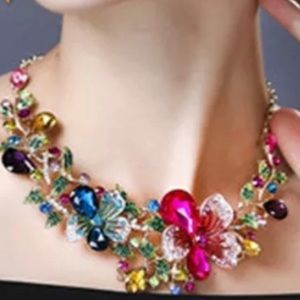 Last one  customized  crystal & big rhinestone set